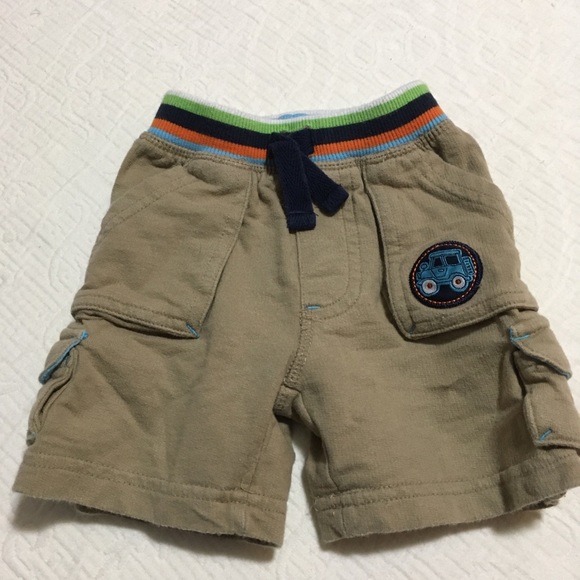 3m (5/$20) Helicopter Onesie and Shorts - Picture 4 of 8